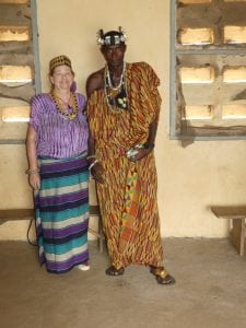 Dronning Ingrid Nystrøm og høvding Fiadewonou Kokou Mado af Djakpodzi