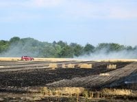 Mejetærsker skyld i markbrand