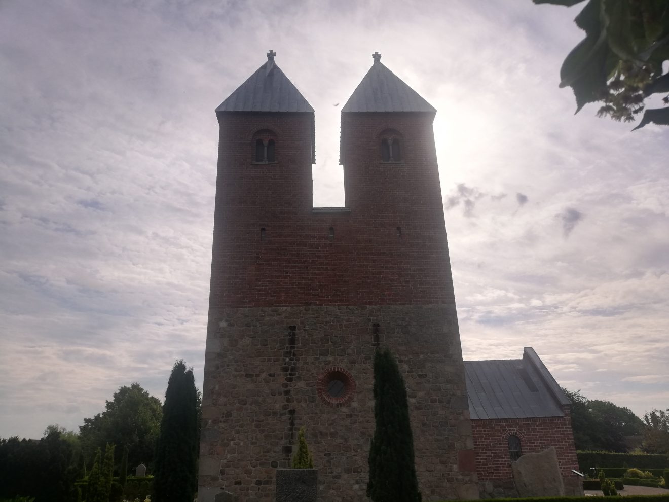Kirken med de tvende tårne