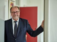 Epilepsihospitalets administrerende direktør Jens-Otto Skovgaard Jeppesen går på pension. Pressefoto